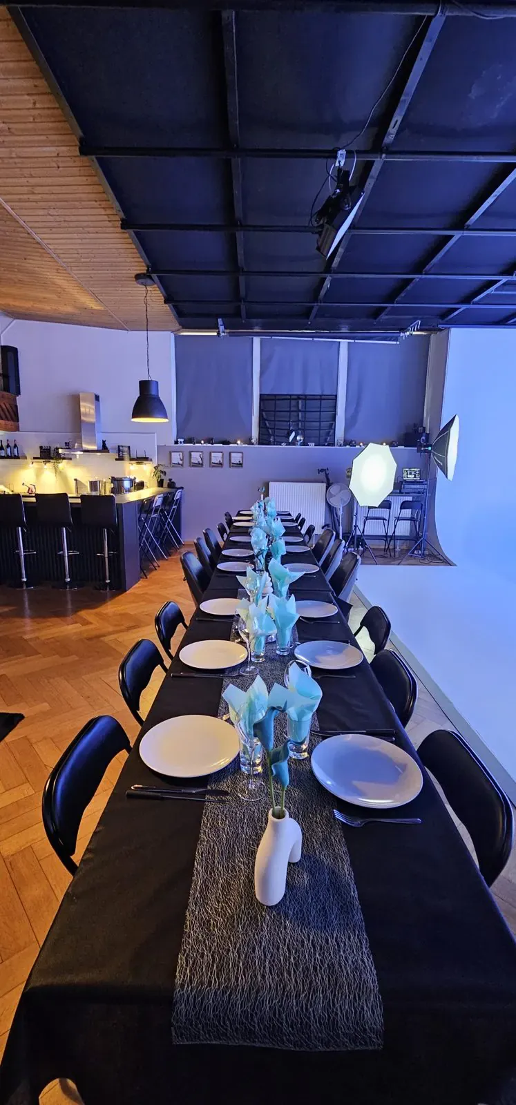Le Studio CameraCrew de Sottens : plateau lumineux et décor